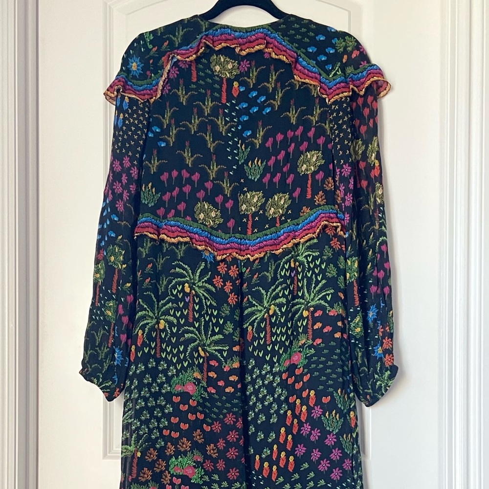 Farm Rio Dress. - Picture 3 of 5